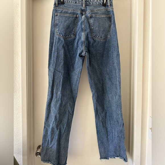 PrettyLittleThing Jeans - Picture 2 of 4